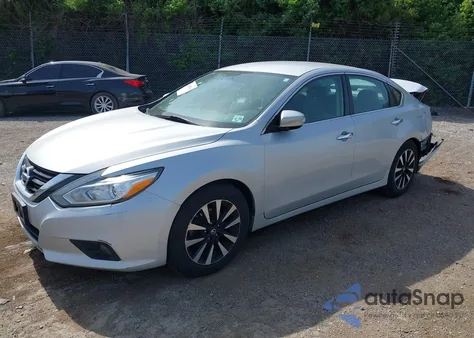 2018 Nissan Altima 2.5 Sl z USA, uszkodzony, nr VIN 1N4AL3AP0JC155792